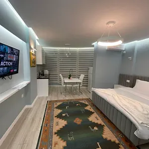 Comfort In Center , Tirana Albanie